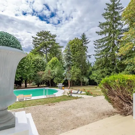 Vila Privatelodge - Villa Avec Piscine En Bords De Marne Chennevières-sur-Marne