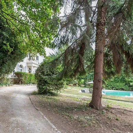 Vila Privatelodge - Villa Avec Piscine En Bords De Marne